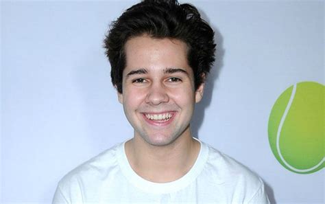 David Dobrik Height, Family, Age, Biography, Wife,。